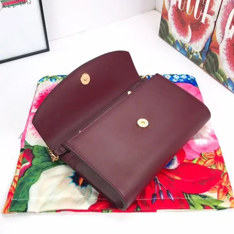 19B57B0023 Gucci Bags 0620